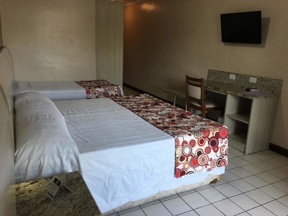 Sueds Plaza Hotel ปอร์โตเซกูโร ภายนอก รูปภาพ